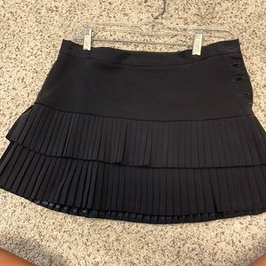BCBG PLEATED MINI SKIRT